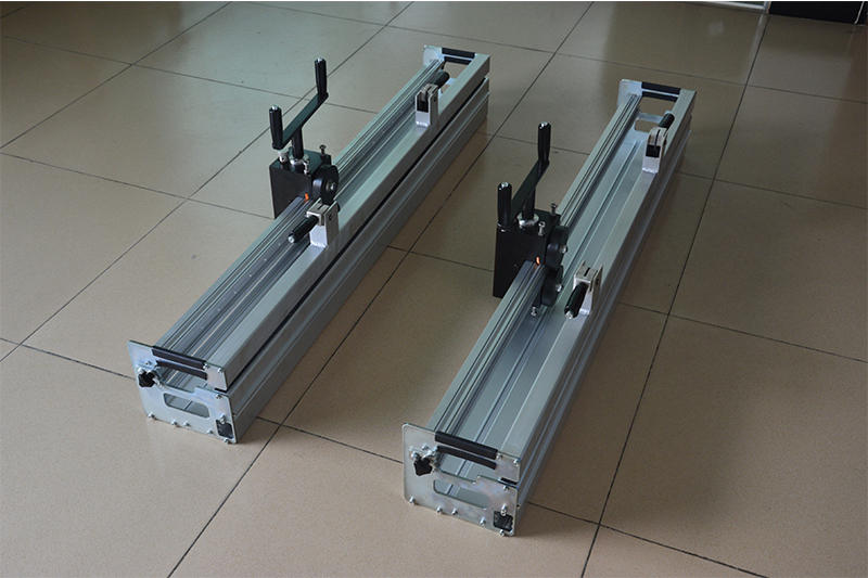 輸送帶鋼扣機(jī)，輸送帶滾輪式鋼扣機(jī)
